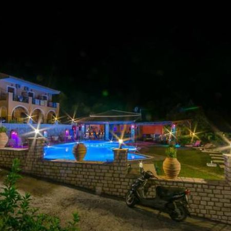 Villa Birlis 里亚帕德斯 外观 照片